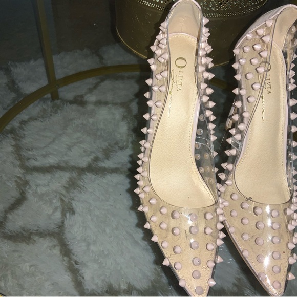 Spikes!!!❤️ - Picture 1 of 4